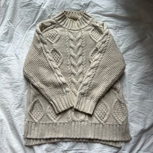 CREAM FISHERMAN’S SWEATER WITH 3/4 SLEEVES